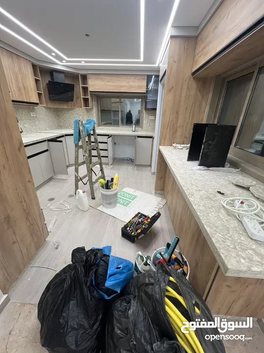 شركة سوبر ديلوكس