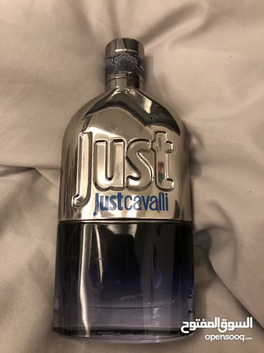 عطر just من just cavali مستعمل بحالة الجديد