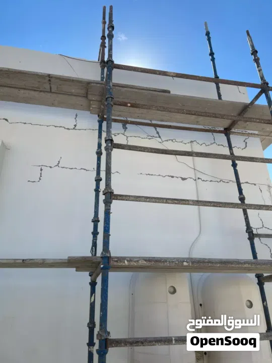 inside and outside paint & Gypsum and maintenance services in All Bahrain