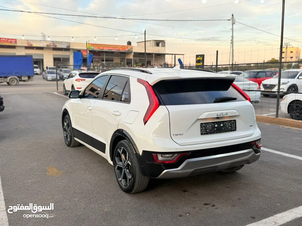 كيا نيرو ترخيص 2022 عداد قليل اصل برايفت