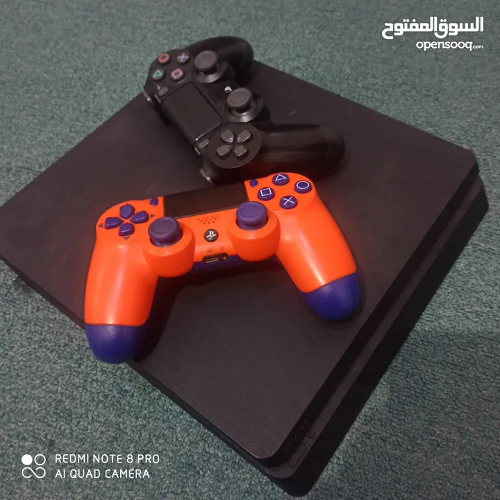 PS4 slim  كرتت جديد  1 تيرا المرغوب قابل للتهكير   اقراء الوصف