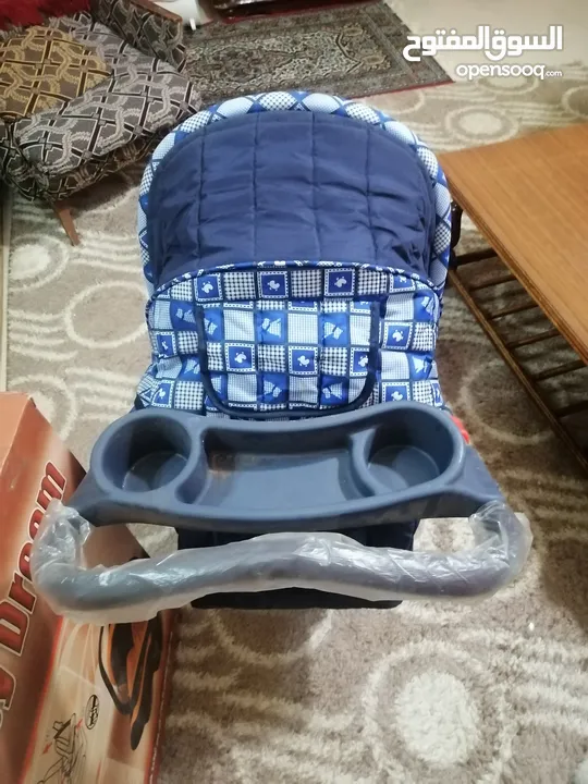 عرباية اطفال خارجية و كراجة منزل