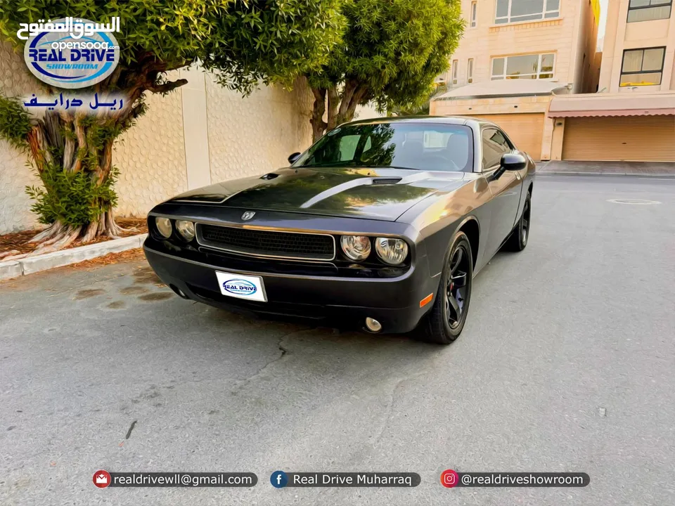 DODGE CHALLENGER  Year-2013  Engine-3.5L  -149,000km  -grey