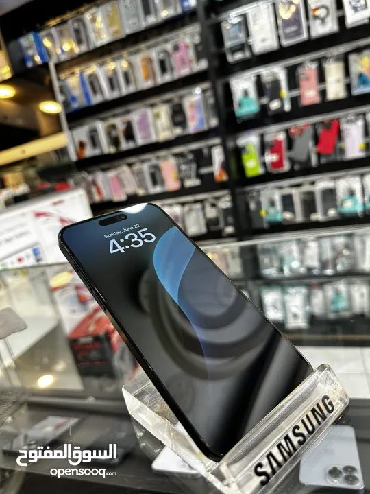 iPhone 15 Pro Max 256GB بطارية 99% وارد امريكي  Esim مش مشفر طبعا الجهاز مكفول