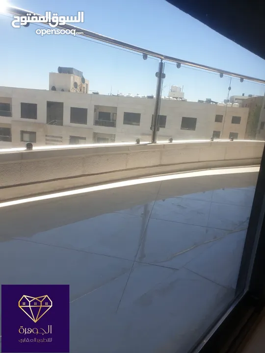 طابق اخير مع روف دوبلكس فاخر لم يسكن لقطه وبسعر مغري جدا عرض خاص أرقى مناطق خلدا وام السماق