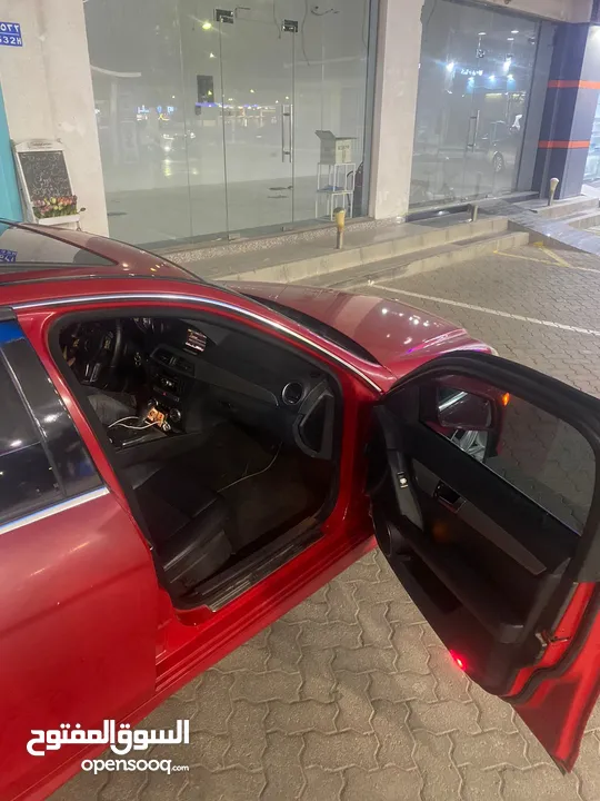 مرسيدس C250 للبيع نظيف جدا