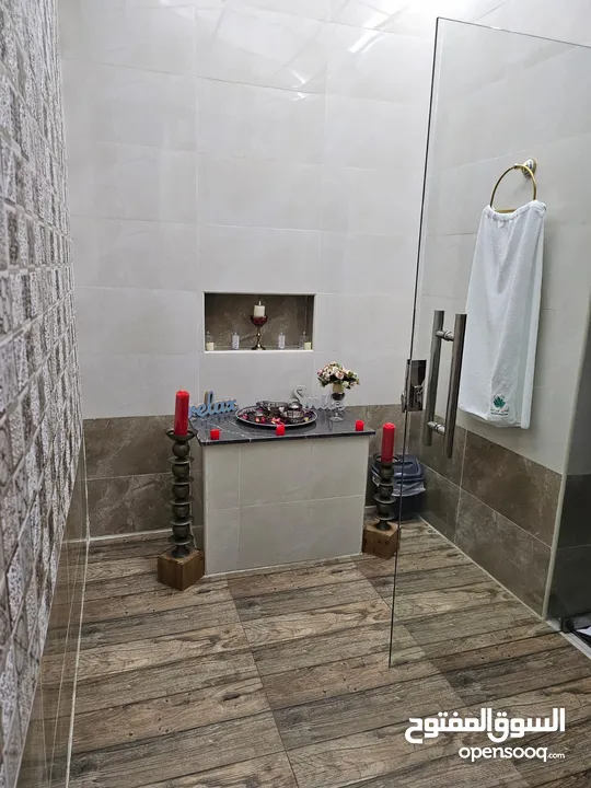 صالون نسائي فرصة استثمارية مميزة - للبيع مركز تجميل فاخر (صالون للسيدات) من المالك مباشرة بالشارقة