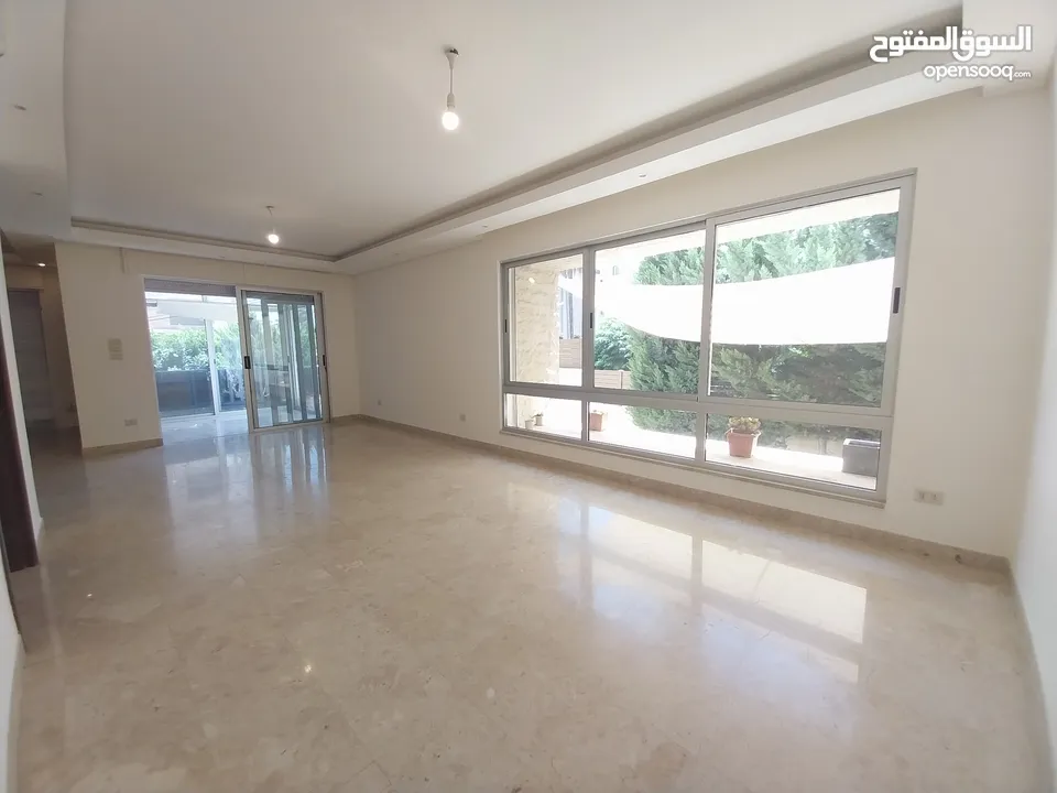 شقة للايجار في منطقة الدوار الرابع  ( Property 33104 ) سنوي فقط