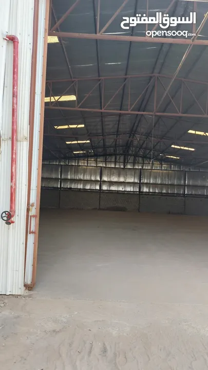 للإيجار مخزن 1000م قابل للتقسيم for rent warehouse