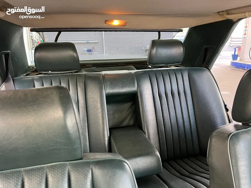 مرسيدس 300SEL