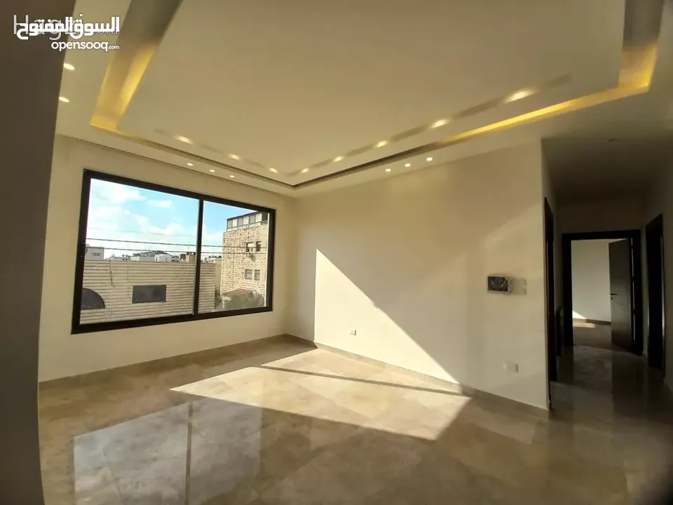 شقة طابق أول للبيع في عبدون (شارع الأميرة عليا ) بمساحة 175 متر مربع  ( Property ID : 30737 )