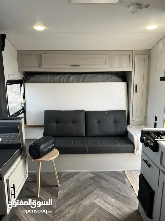 كرفان قلص 23 قدم مع توسعة من forest river caravan rv موديل 2021