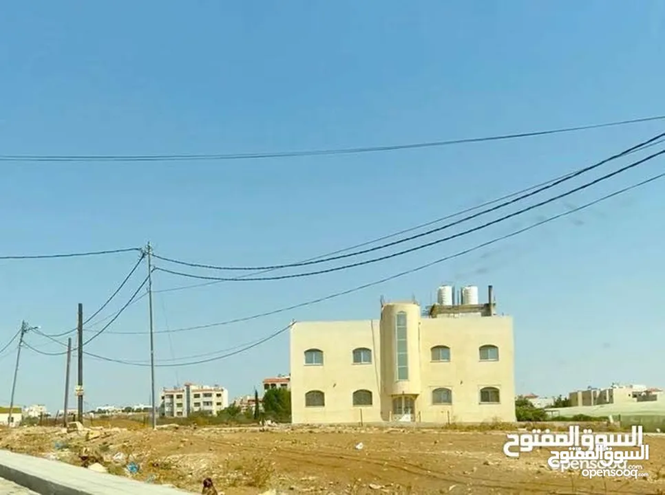 عمارة للبيع بالقرب من جامعة مؤتة