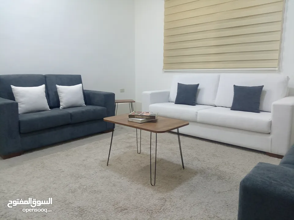 طقم كنب امريكي فاخرااا تفصيل استعمال شهر عرسان للبيع بسعر مغري