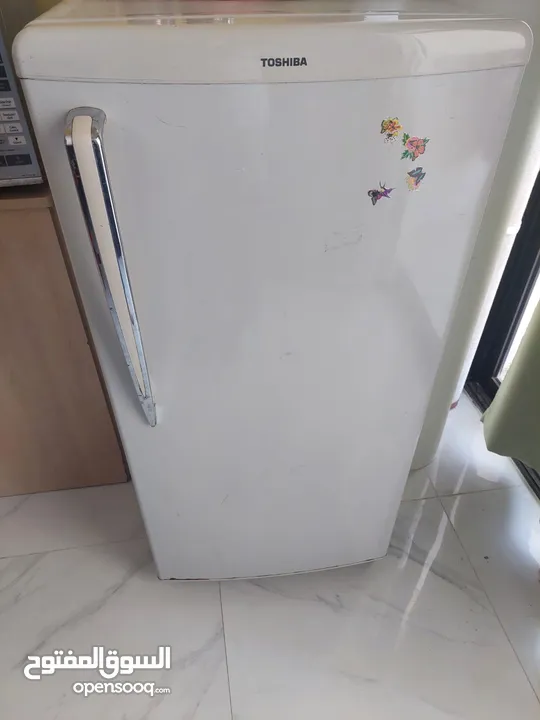 Toshiba 172lt refrigerator 5yrs old