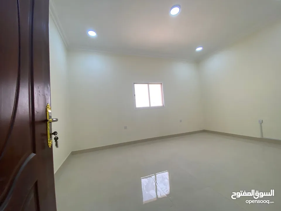 for rent in al murrah للايجار شقه غرفتين بالمره