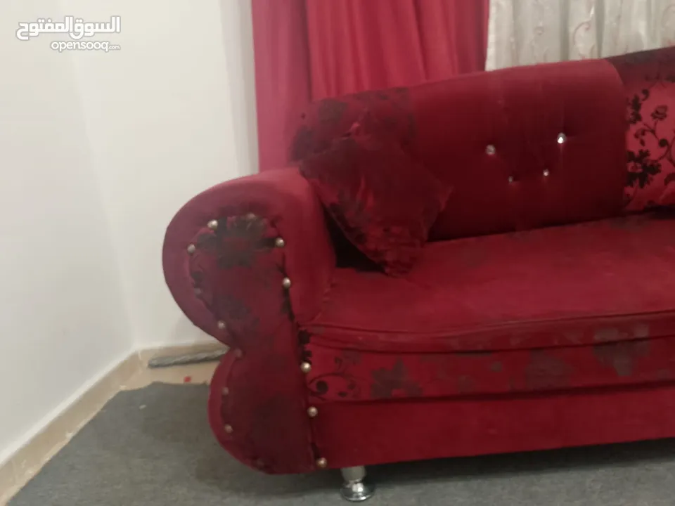 طقم كنب كورنر + طاولة سامبا + عرباية أطفال + بيرو تواليت
