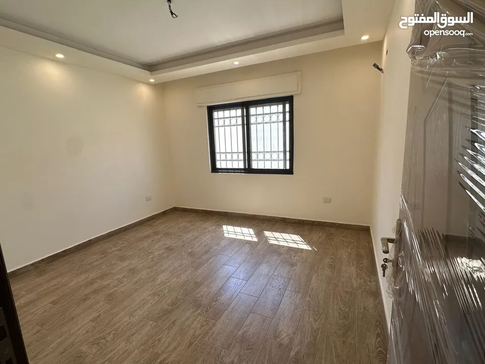 شقة غير مفروشة للبيع في ضاحية الأمير علي ( Property ID : 38468 )