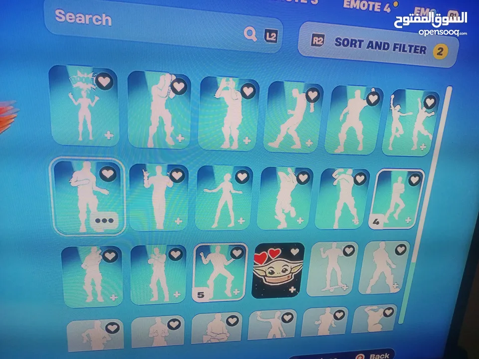حساب فورت من السيزون x مدفوع عليه اثر من 300......