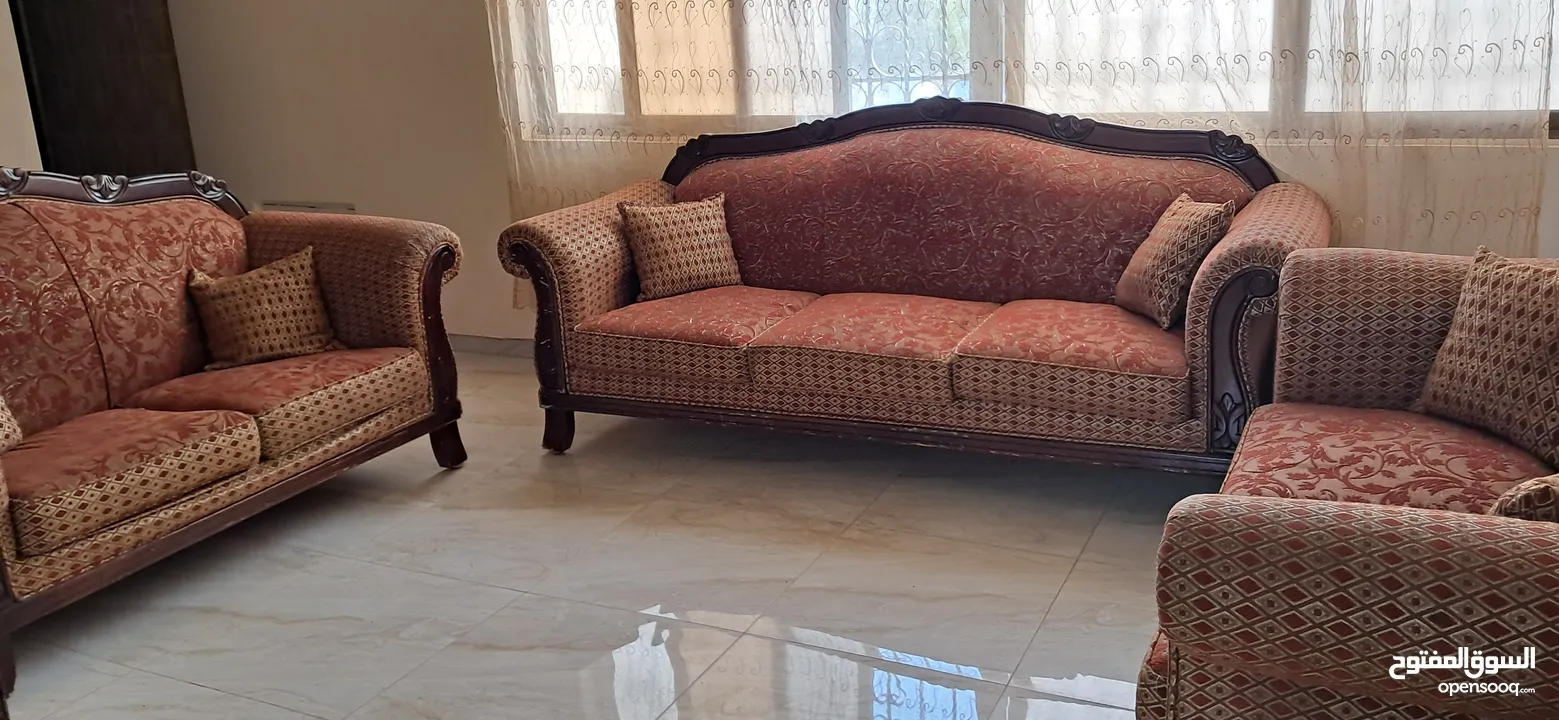 طقم كنب 7 مقاعد