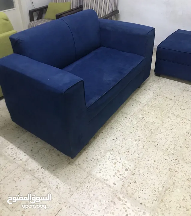 طقم كنب خشب تفصيل 9 مقاعد نظيف بحالة ممتازة