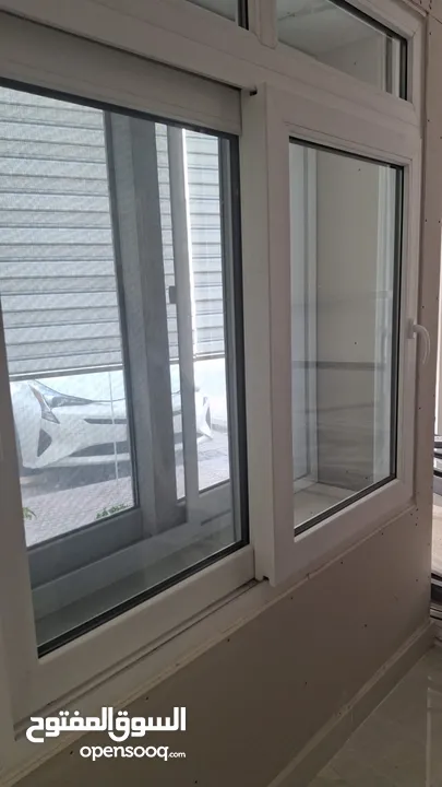 أبواب وشبابيك UPVC عالية الجودة بتقنيات أوروبية متطورة تمنحك راحة لا تُضاهى.