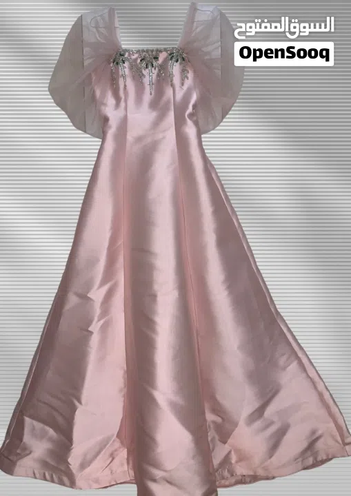 فستان سهرة باللون الزهري البارد مقاس ميديام جديد ملبوس مرة واحده فقط