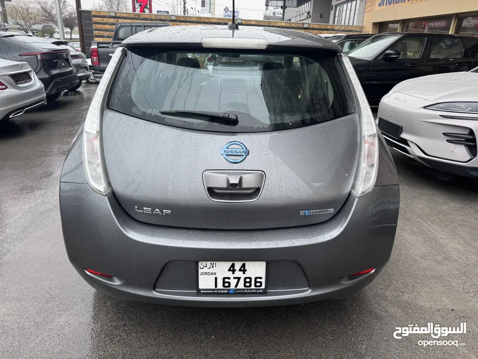 Nissan leaf 2017