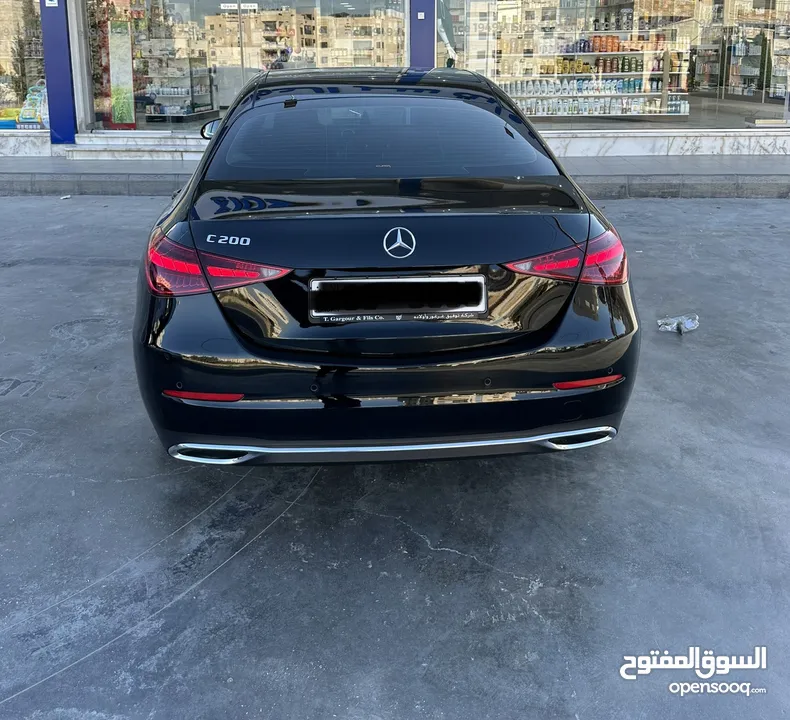 مرسيدس C200 2023 عداد قليل جدا 16000KM بانوراما وارد غرغور تحت الضمان