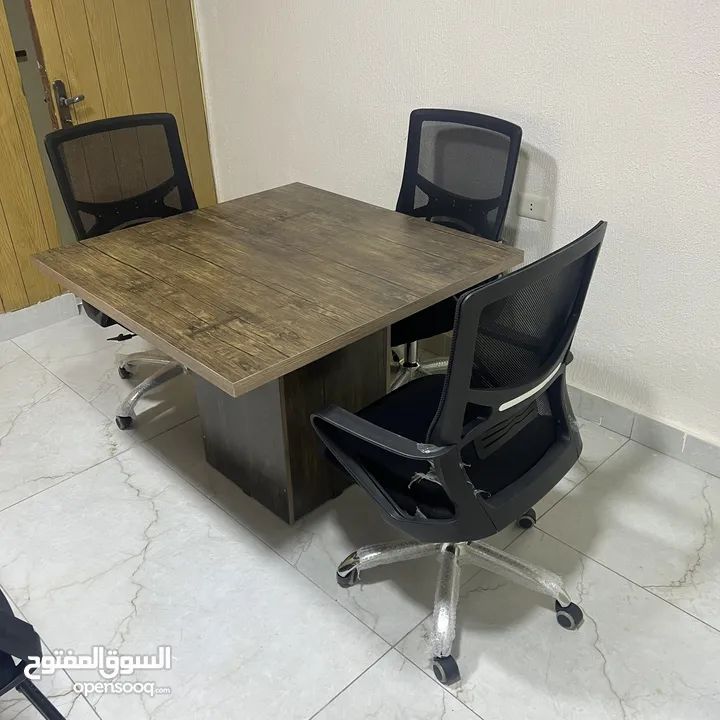 حجم مترين بتصميم فاخر جدا وسماكه معدنية فائقة الجودة بسعر شامل التركيب  والتوصيل تميز بتصميمات عصرية