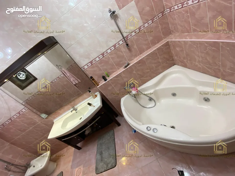 ملوكية ،مفروشة .. فاخرة ، للدوبلوماسين او رجال الأعمال / V3 Villa for rent.. other options available
