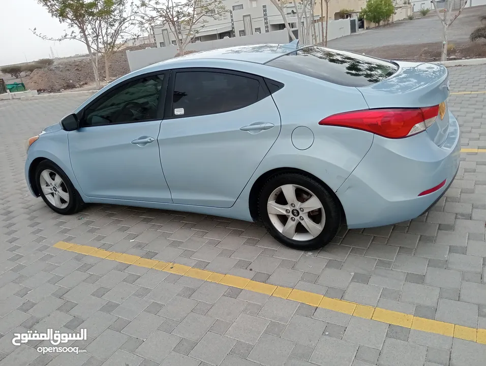 Hyundai Elantra. 2013 model.