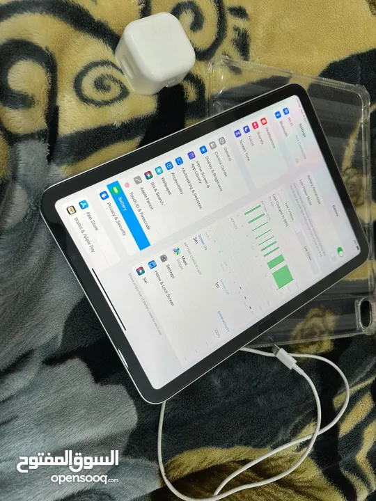 ايباد ابل 10 العاشر 11.9 انش 64 قيقا نظيف كفالة 11 شهر مع كفر وشحن
