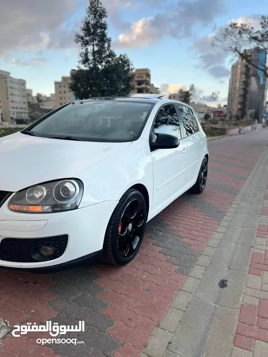 سياره للبيع