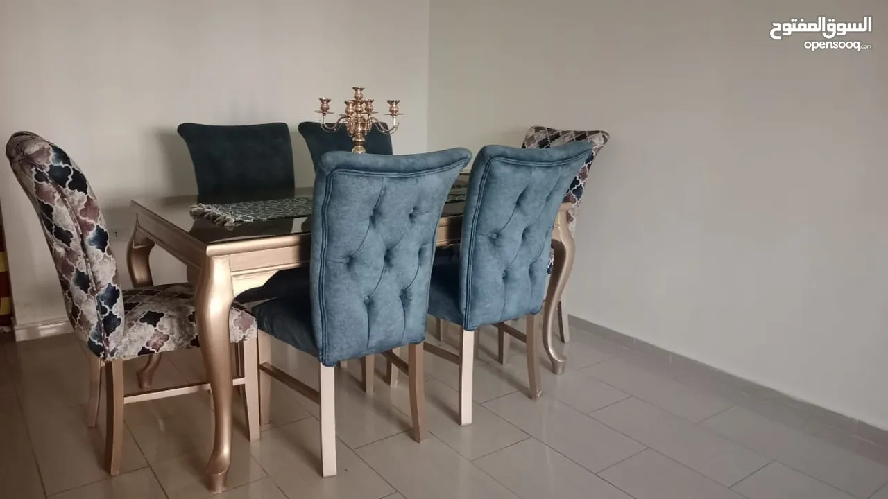 طاولة سفرة مع 6 كراسي