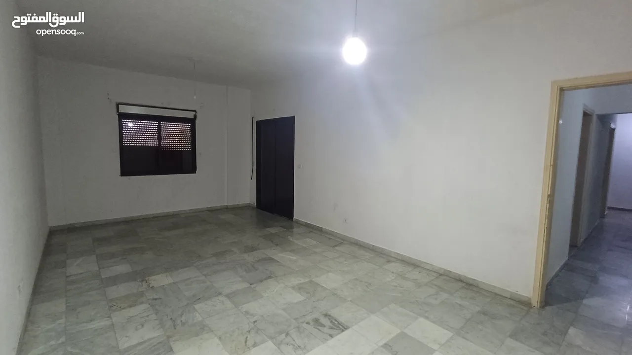 Appartment for sale / شقة للبيع