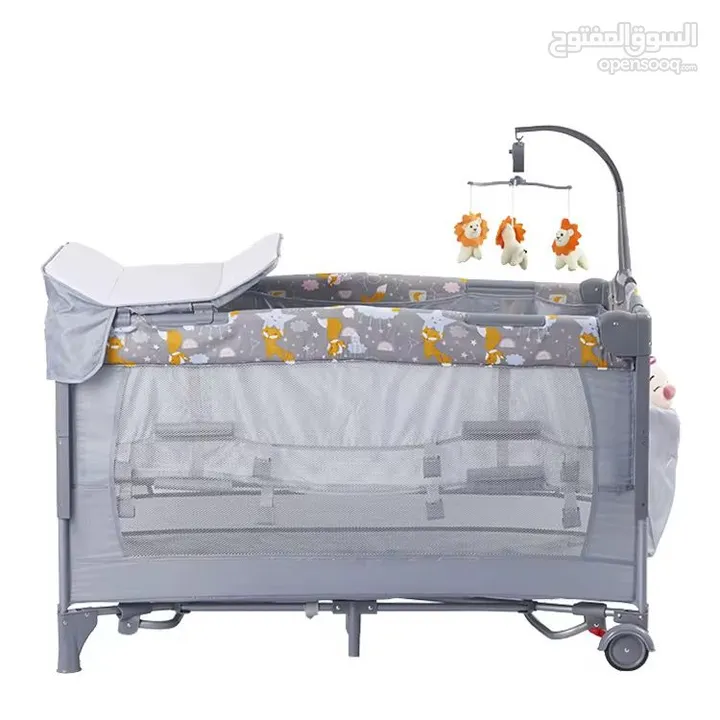 سرير السفر القابل للطي مع طاولة تغيير الحفاضات – الأمان والراحة في كل رحلة مع Island Toys