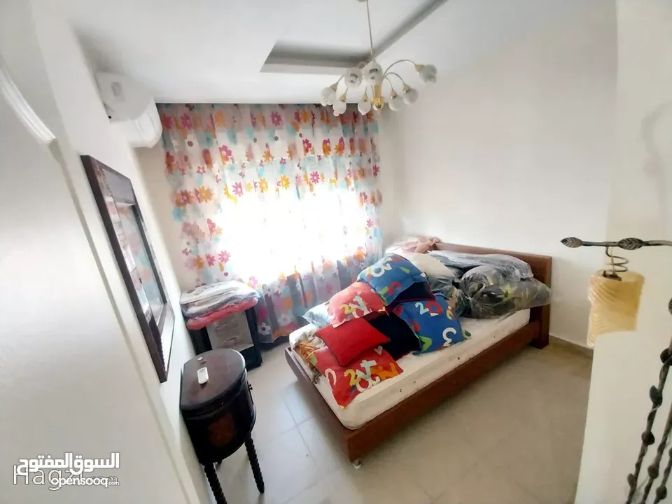 شقه معروضه للبيع مفروشه او غير مفروشه في عبدون استثماريه ( Property ID : 30104 )