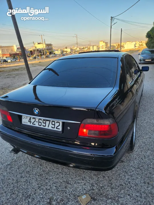 BMW E39 520i