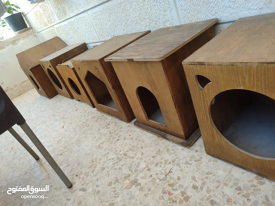 ليتر بوكس عدد ثنين لم يستعمل + 5 بيوت قطط