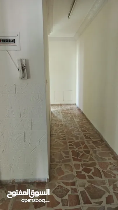شقة مميزة جداً للبيع مساحة 123م / الطابق الاول - جبل الاخضر بالقرب من مدرسة روابي القدس