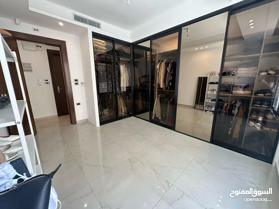 شقة مفروشة للبيع بين الدوار الرابع و الخامس - ref: 14600