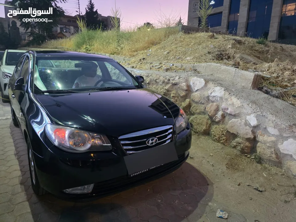 هونداي إلنترا للبيع