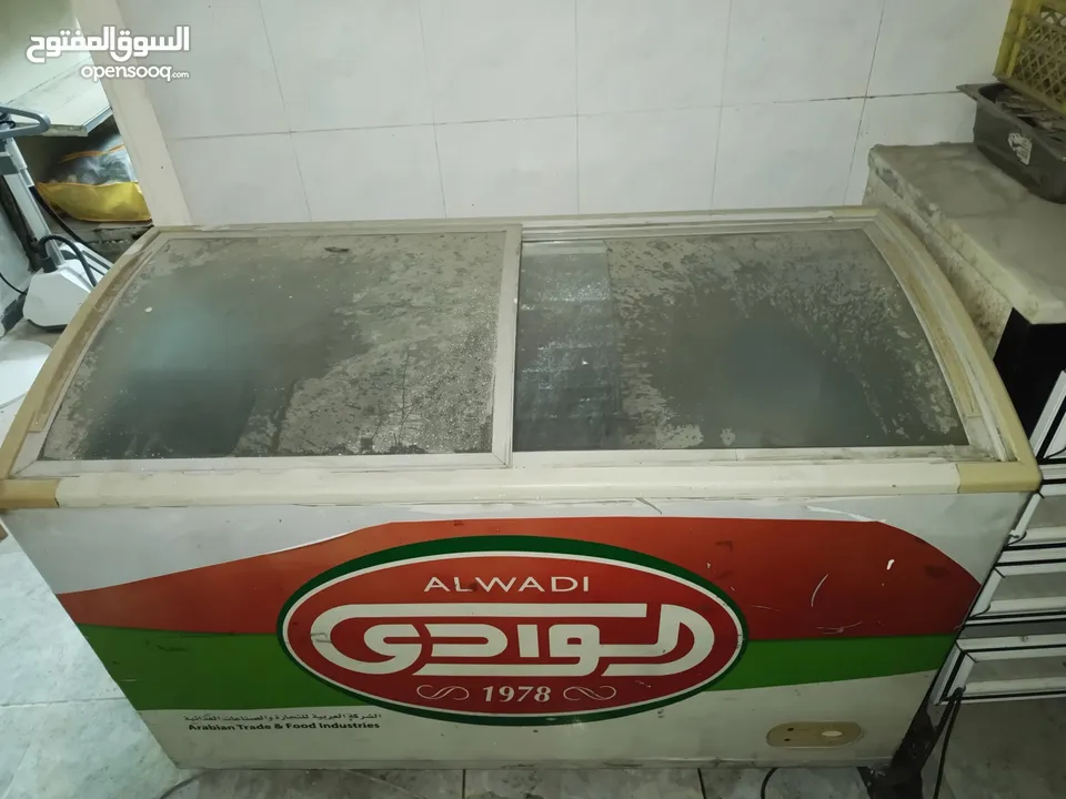 ثلاجة مستعملة