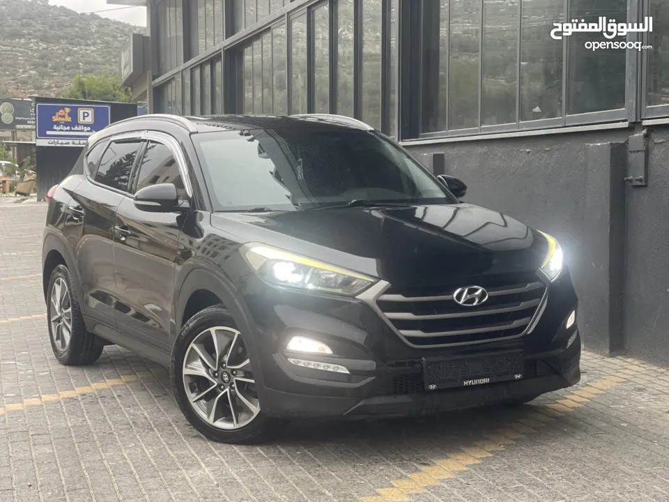 هونداي توسان 2018/17 بحالة الوكالة دهان شركة