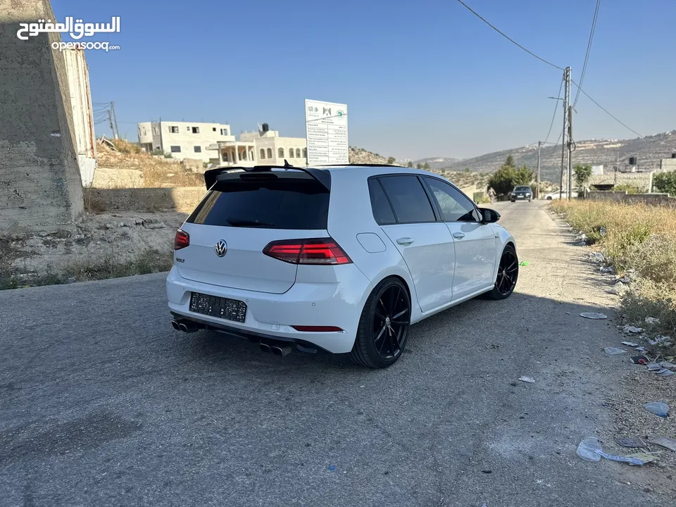 جولف 2019 فل اضافات ولا غرام بويا