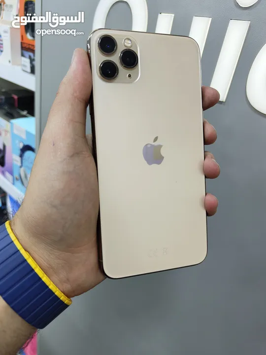 IPHONE 11 PRO MAX ( 256GB ) USED /// ايفون 11 برو ماكس ذاكرة 256 مستعمل وكاله