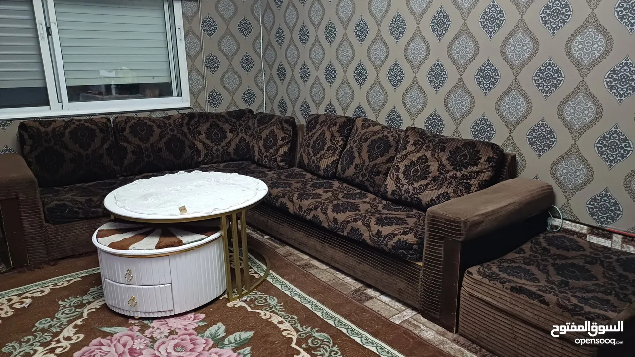 كورنر ل ب 70