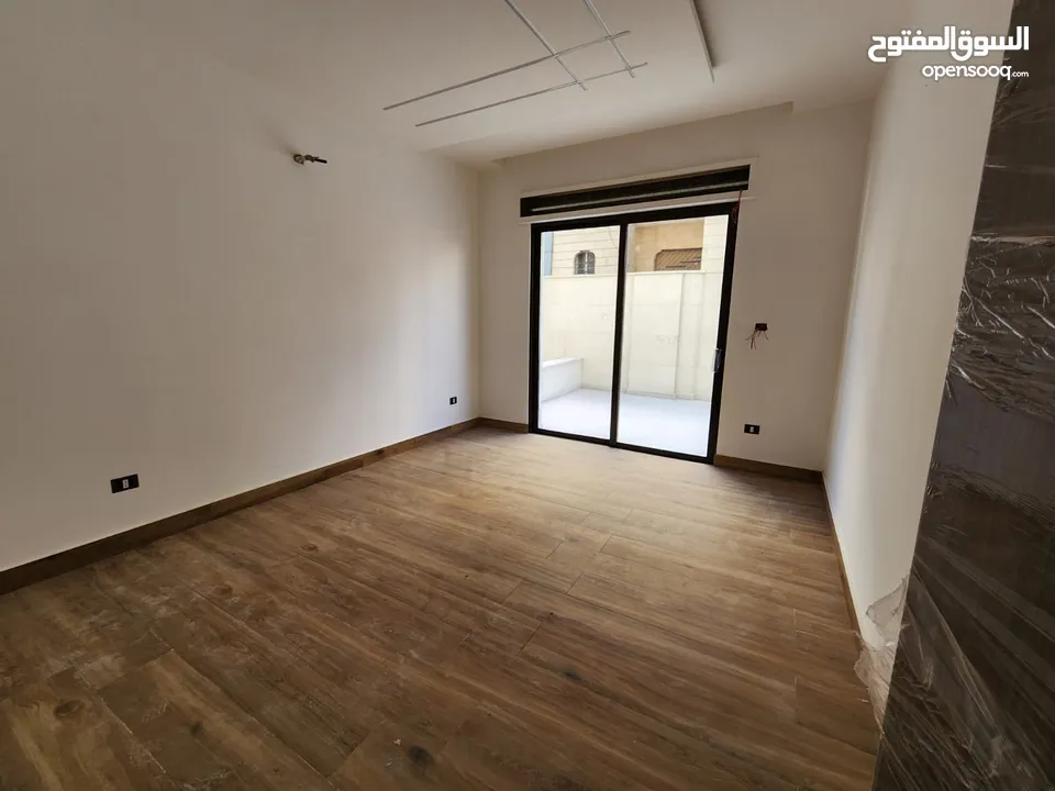 شقة للبيع في الصويفية ref : 14279