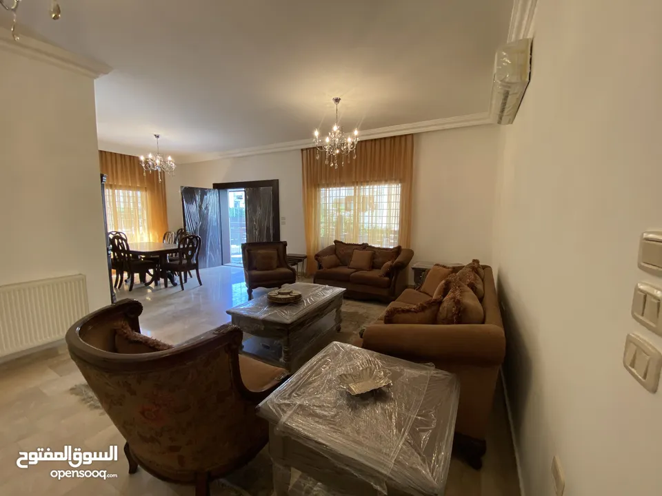 شقة مفروشة للإيجار 186م2 ( Property 16375 )-175072891